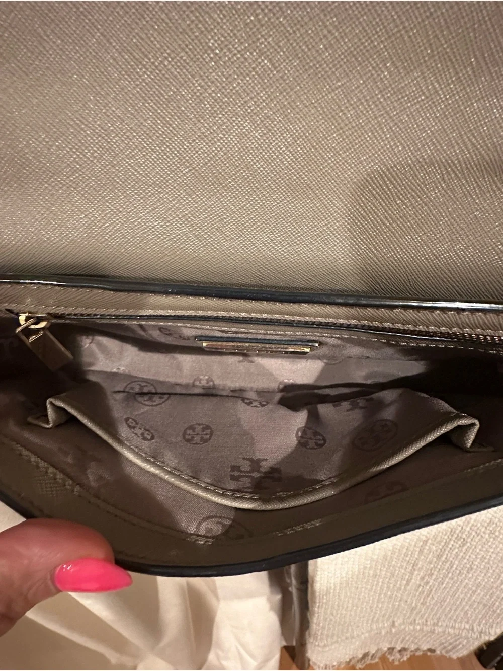 Tory Burch taupe leather shoulder or crossbody bag with gold chain